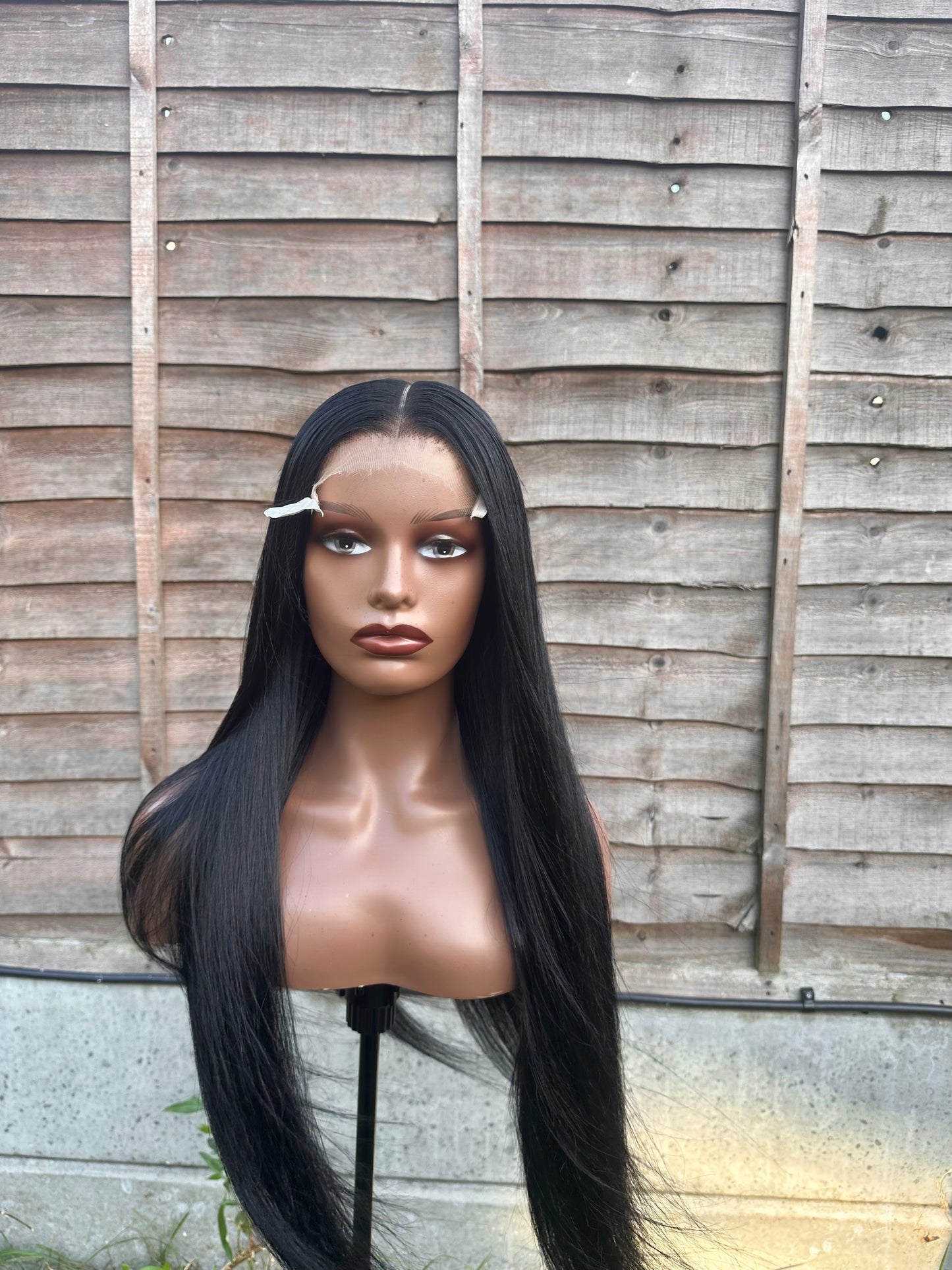 THE BUSS DOWN HD Luxury Lace Unit 24”