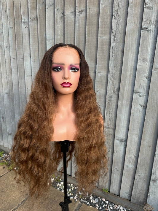 OMBRÉ NATURAL WAVE HD Luxury Lace Unit 24”